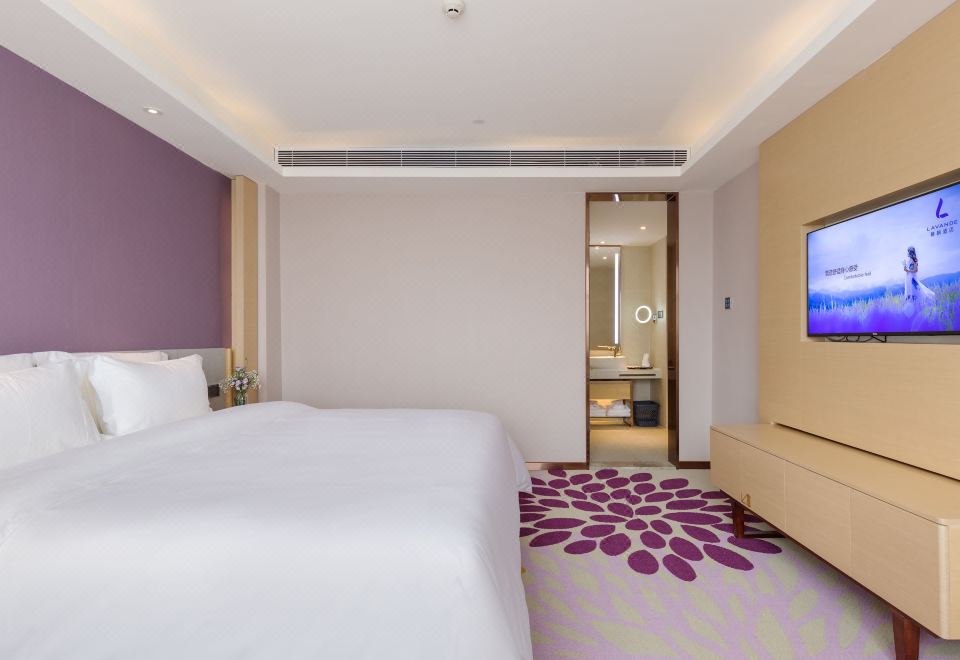 商务大床房（智能客控+办公长桌+空气净化器）