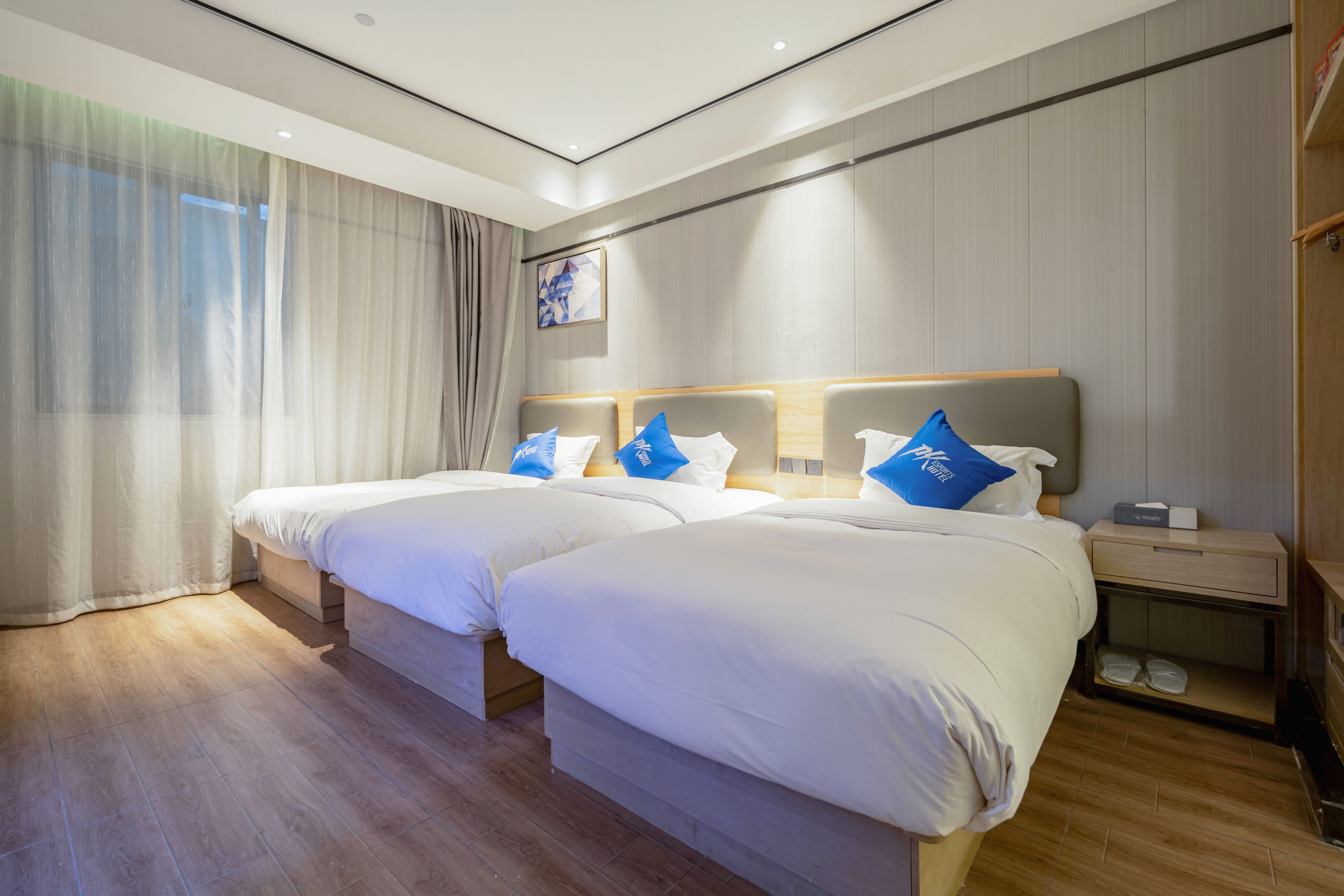 基友電競三人房[RTX3060+32G+i5-12400+2K+網吧特權]