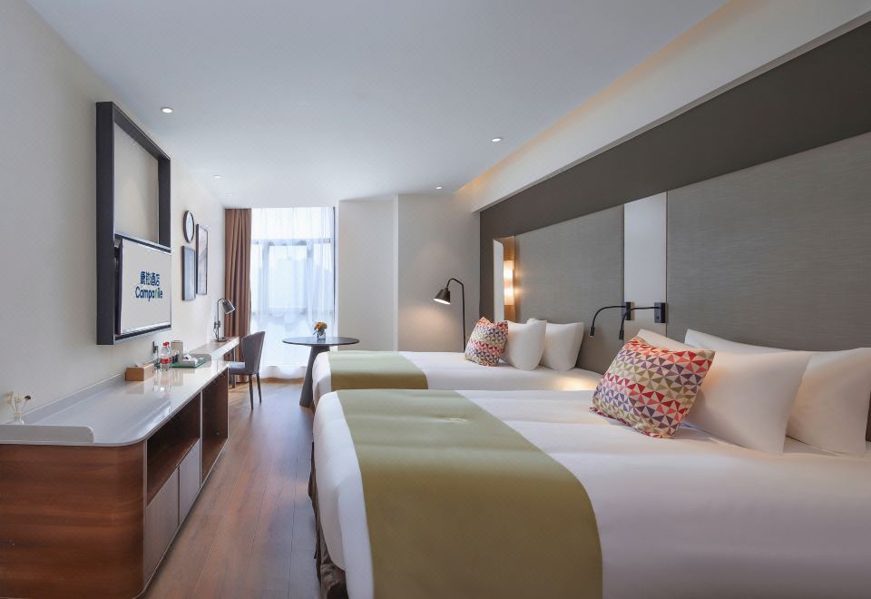 舒适双床房（智能客控丨落日晚霞丨办公甄选）