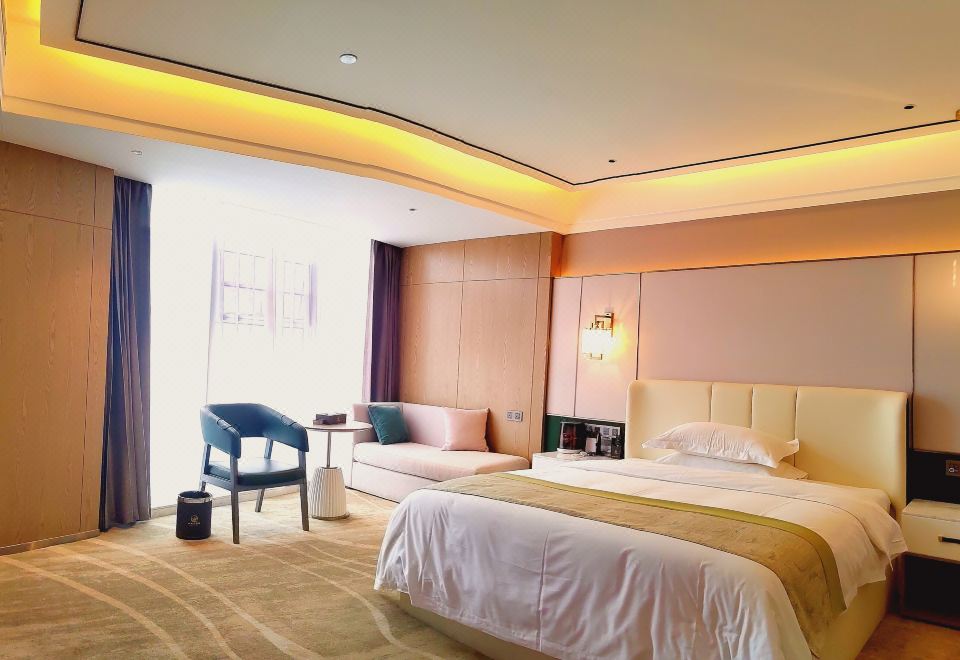 智能豪华大床房