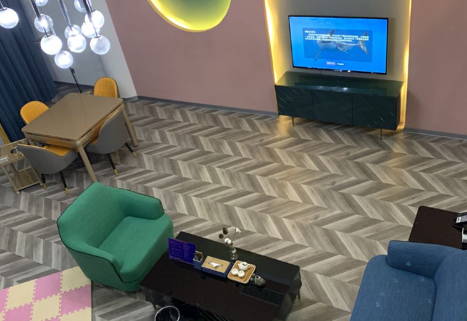 自由夢·Loft粉紅滑梯大套房【洗衣機+小廚房+冰箱】