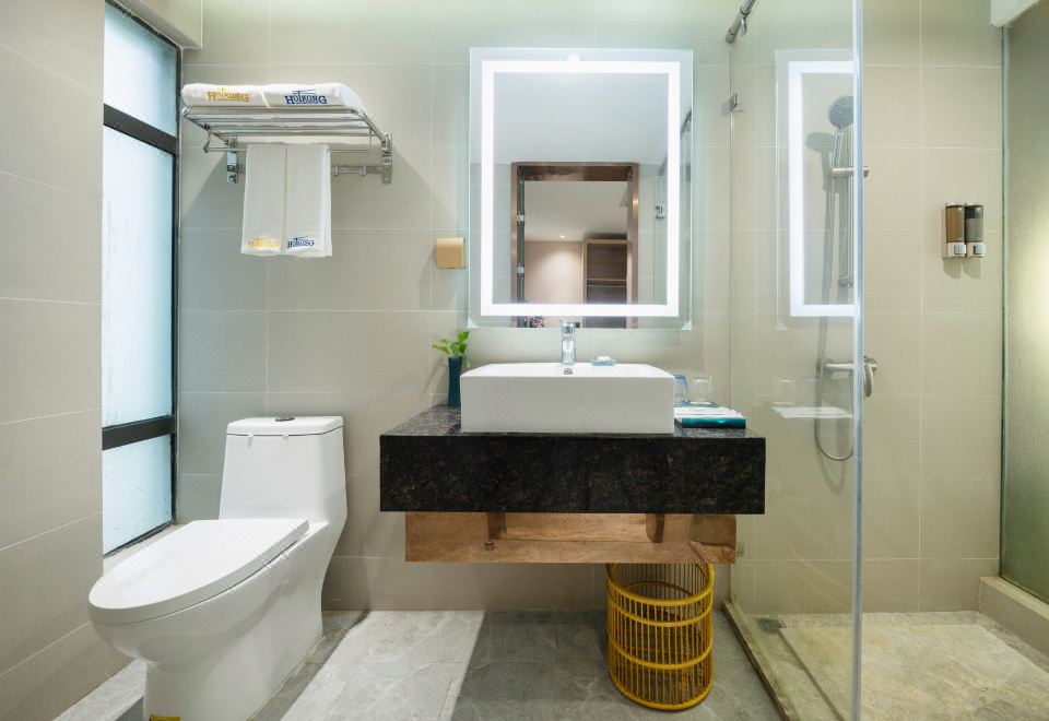 温馨家庭三床房