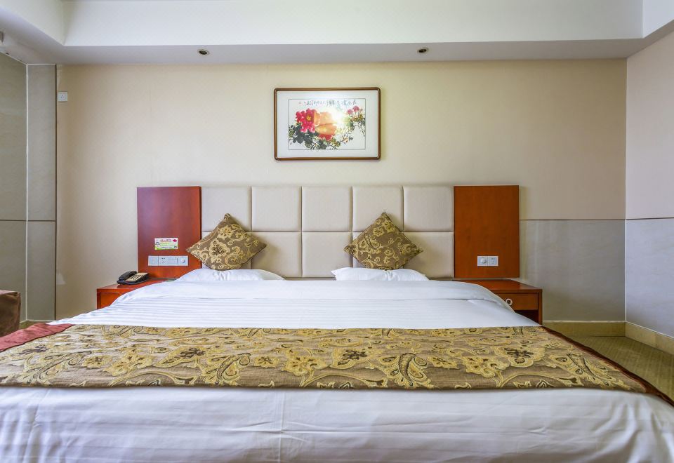 Deluxe Single Room