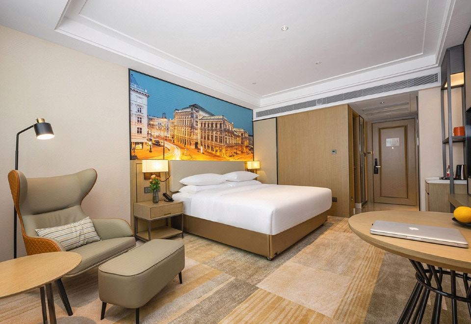 豪华大床房（智能客控+愉梦之床+甜梦鹅绒枕）