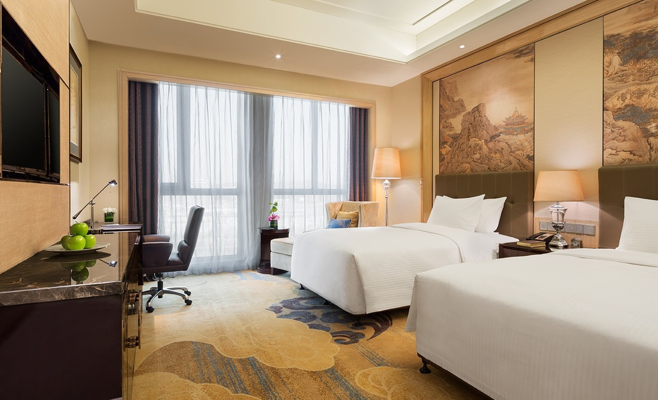 荷里活双床房（大空间+大浴缸+特大床）