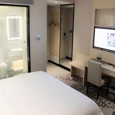 雅緻大床房 麗楓飯店（上海張江廣蘭路地鐵站店）優惠