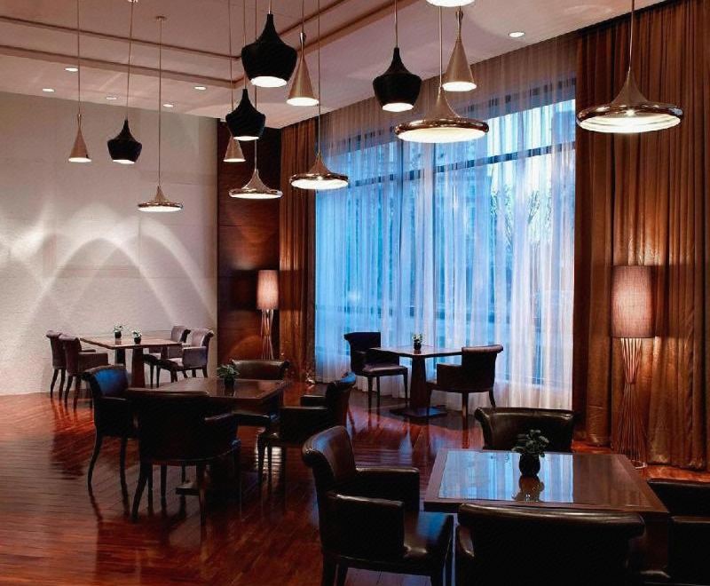 一室湖景公寓房