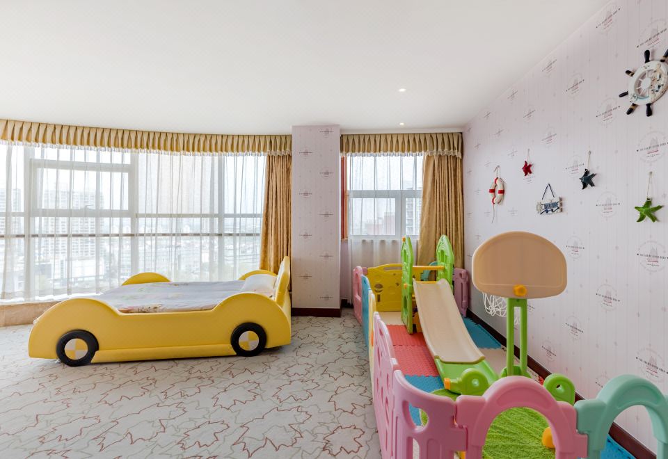 豪华亲子家庭房