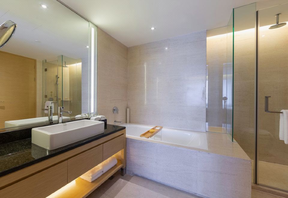 Three-Bedroom Executive Suite