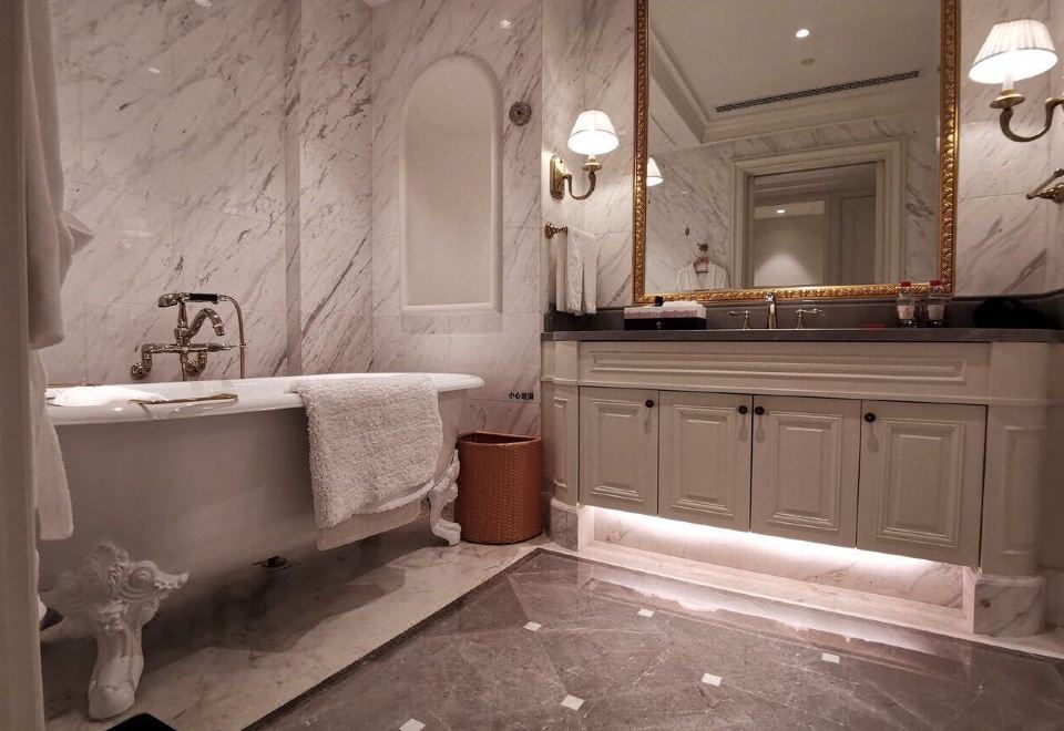 庭院高级大床房