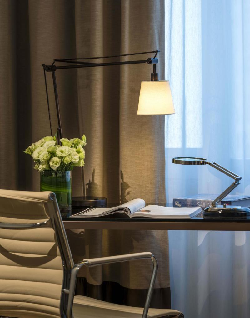 One-Bedroom Premier Suite