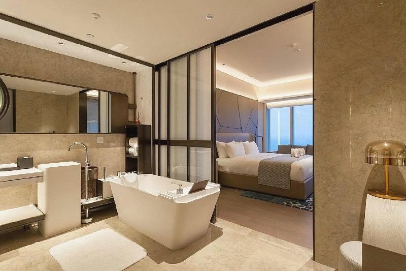 豪華海景雙床房（180度全落地窗看海景日出）