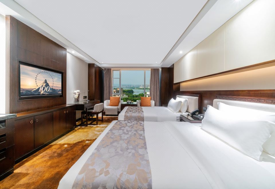 高级双人房（河景+智能马桶）