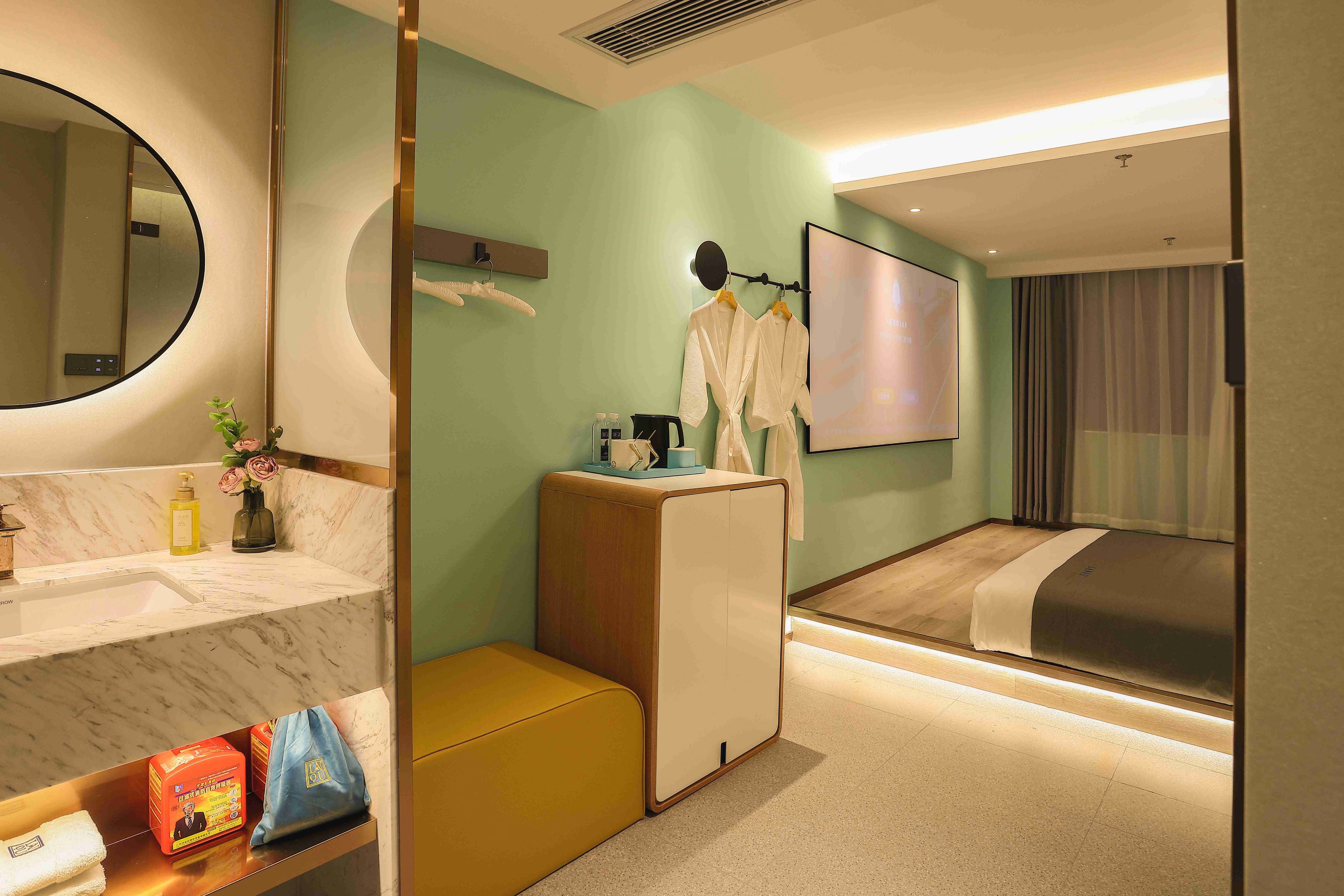 影音巨幕房（全屋智能语音控制+幕布投影）