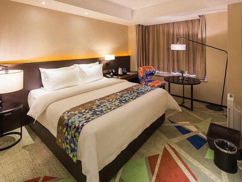 品質致選大床房（側湖景+空氣凈化器）