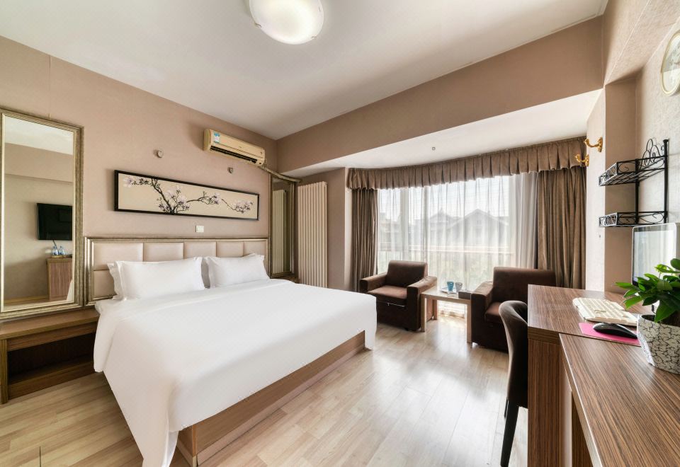 舒适观景大床房（1080P高清智能投屏+零压床垫）