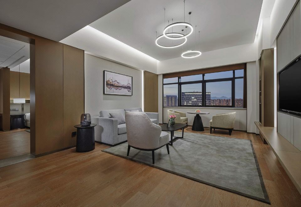 行政套房（迷你冰箱+喜临门元梦床垫）