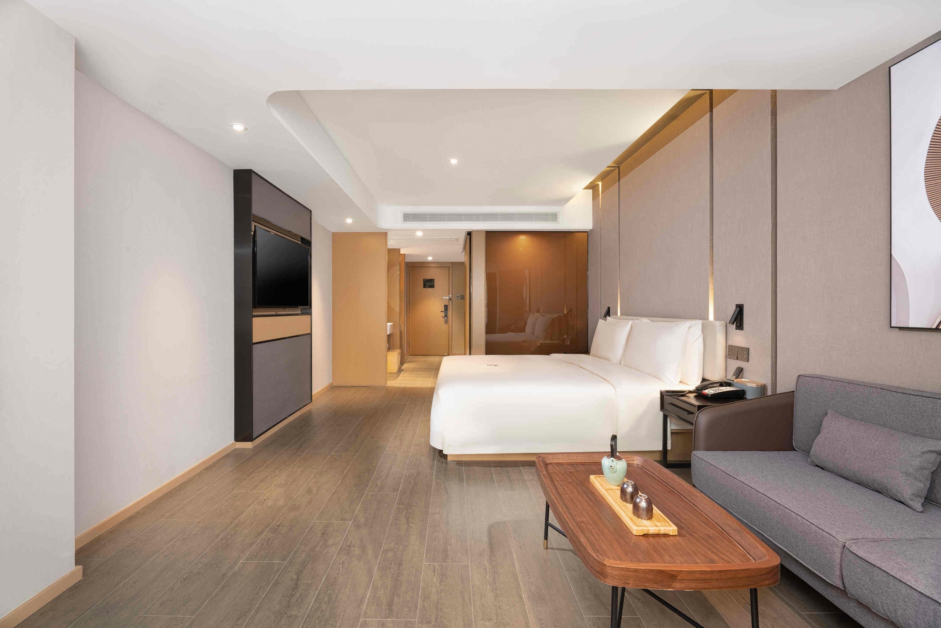 Atour Hotel Xi‘an Gaoxin Technology Road几木大床房【丝涟床垫+手机投屏】