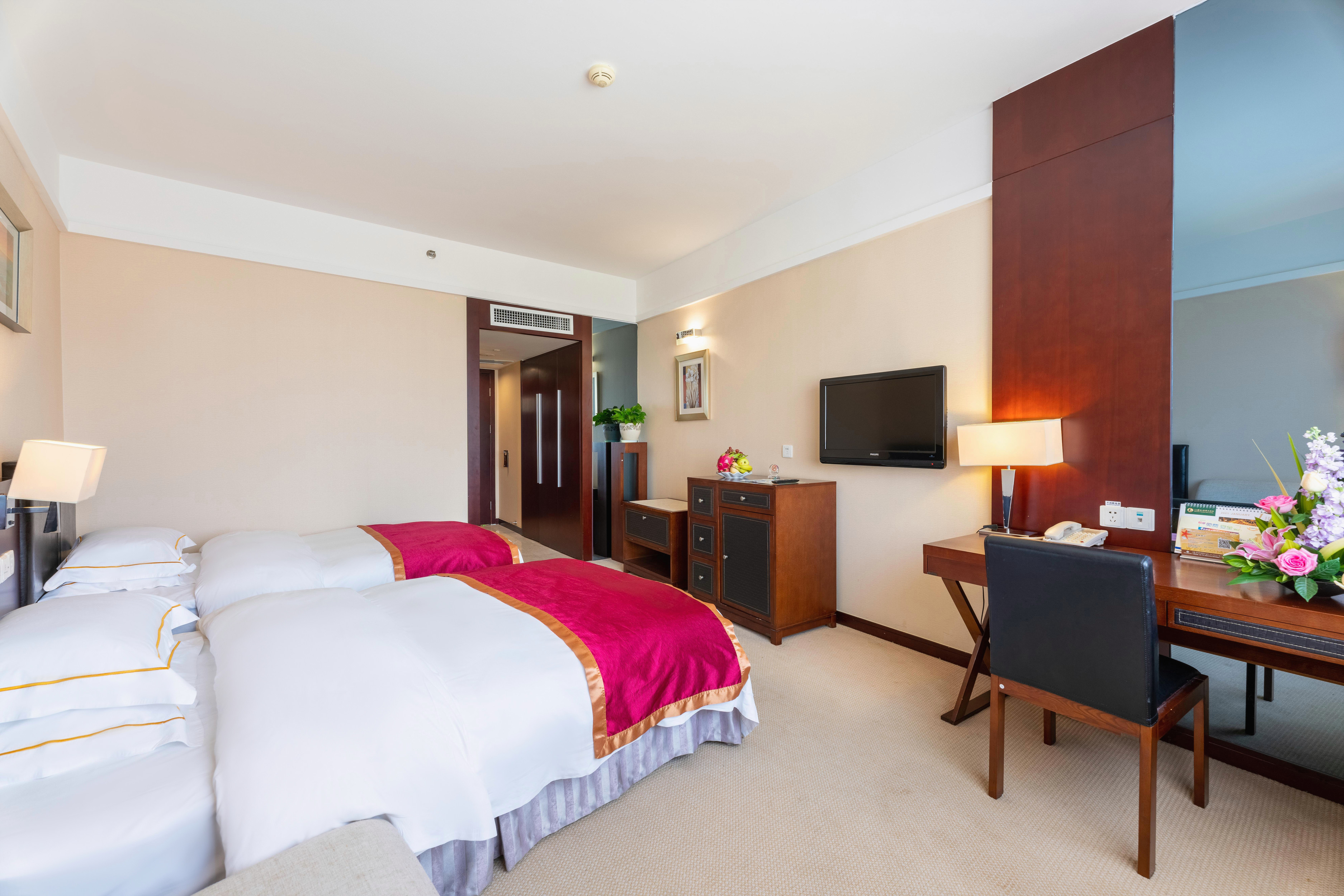 Shantou Golden Gulf  Hotel (Vientiane City)臻选豪华双床房