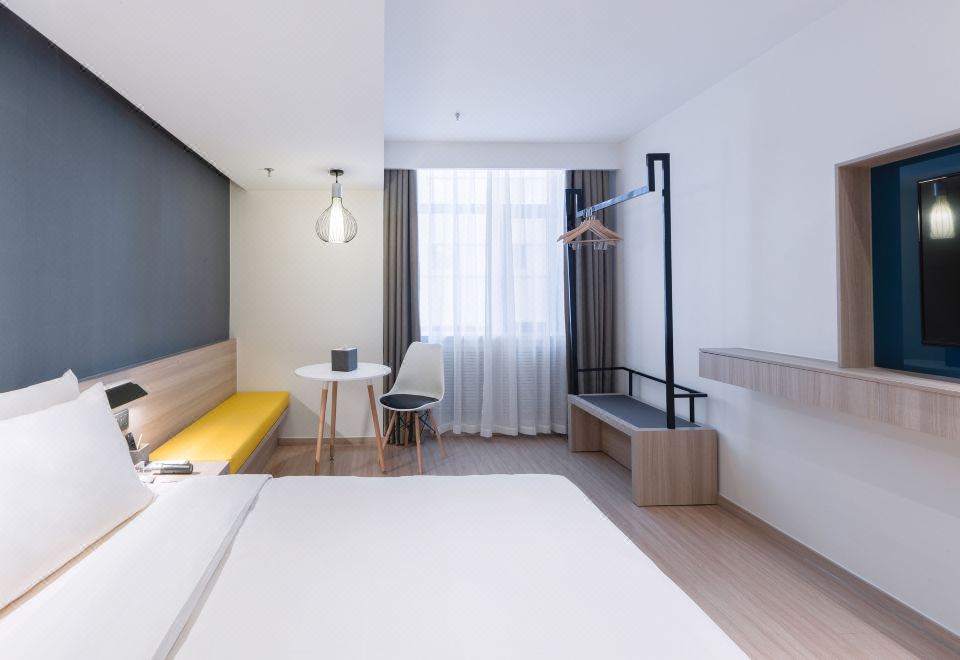 Atour Light (Harbin Central Street)Selected Queen Room