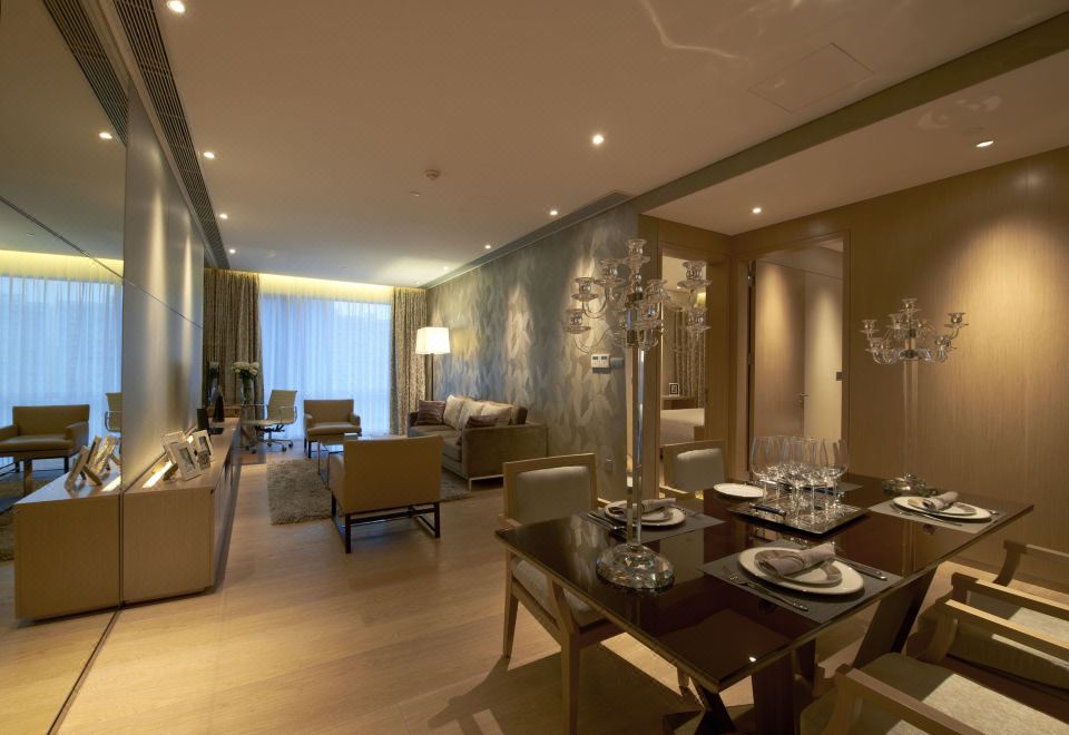 Two-Bedroom Executive -1 Double&Twin