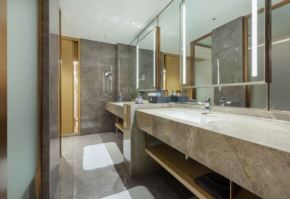 HUIFENGWANYUN Hotel HefeiKing Deluxe One Bedroom Suite