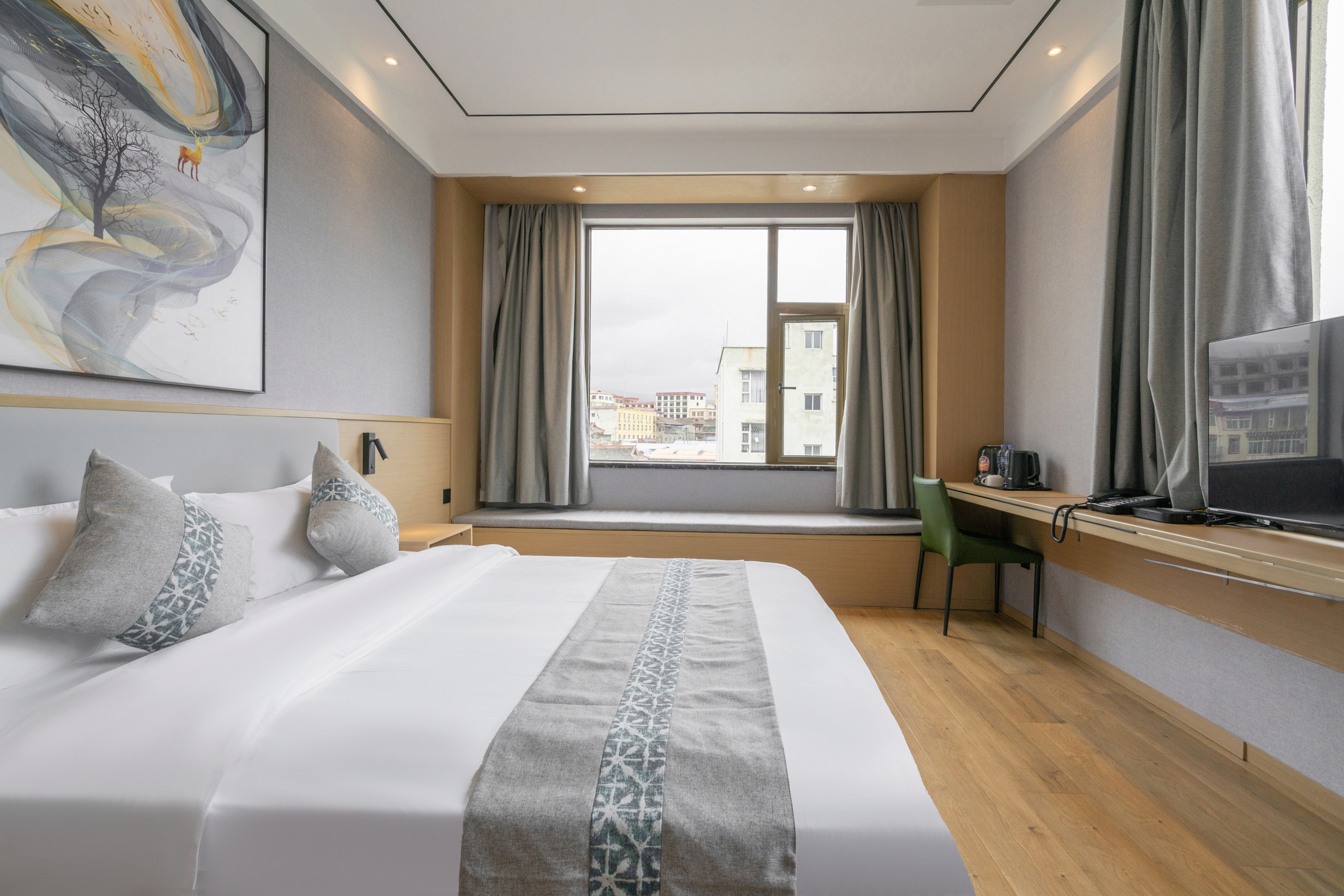 卓达雪山.观景大床房（恒温地暖）