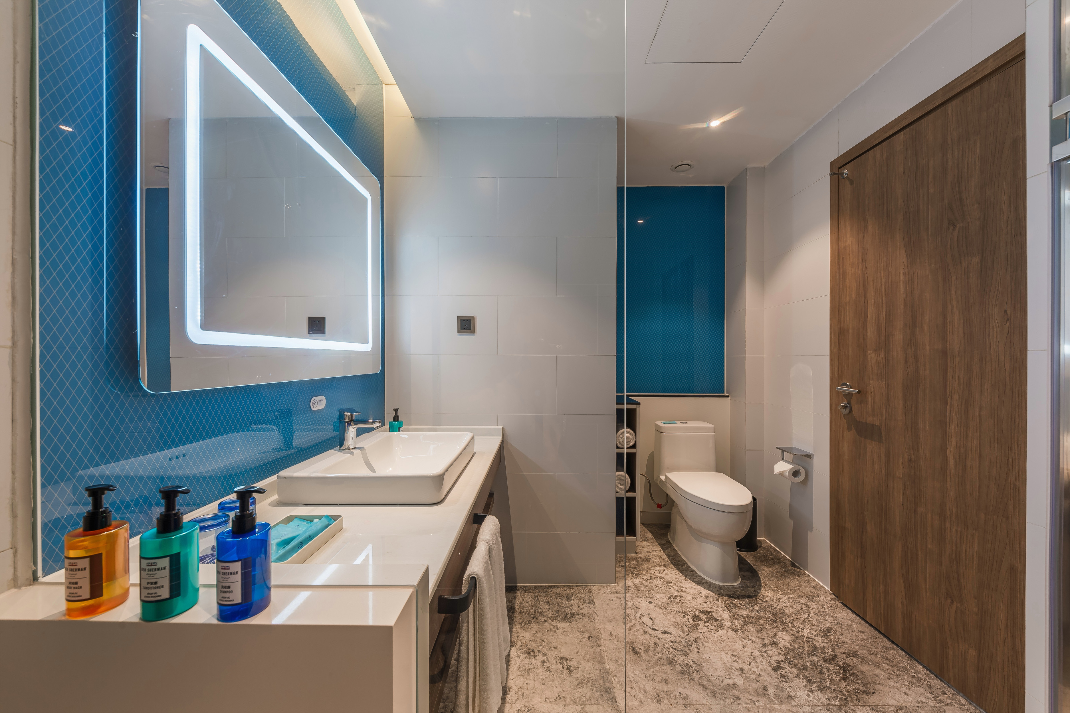 智选标准大床房