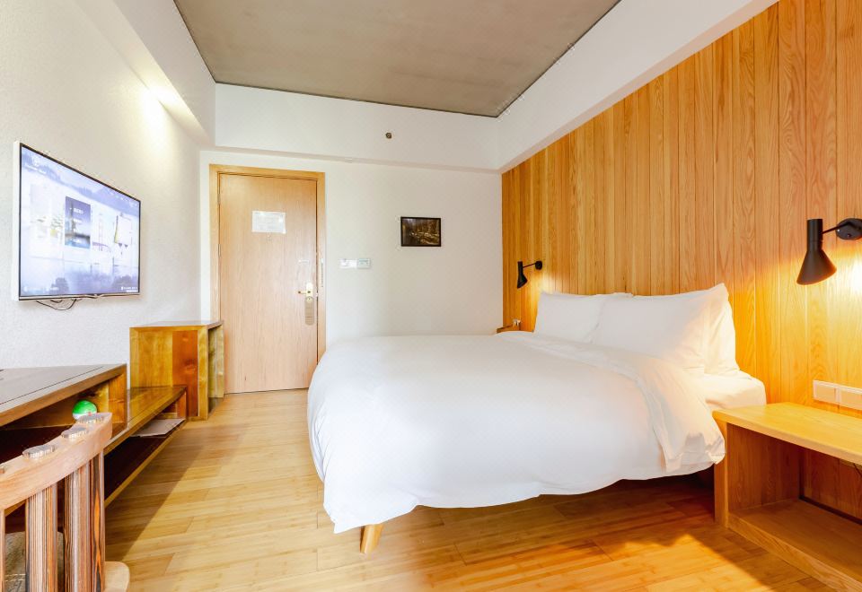 T樓標準大床房