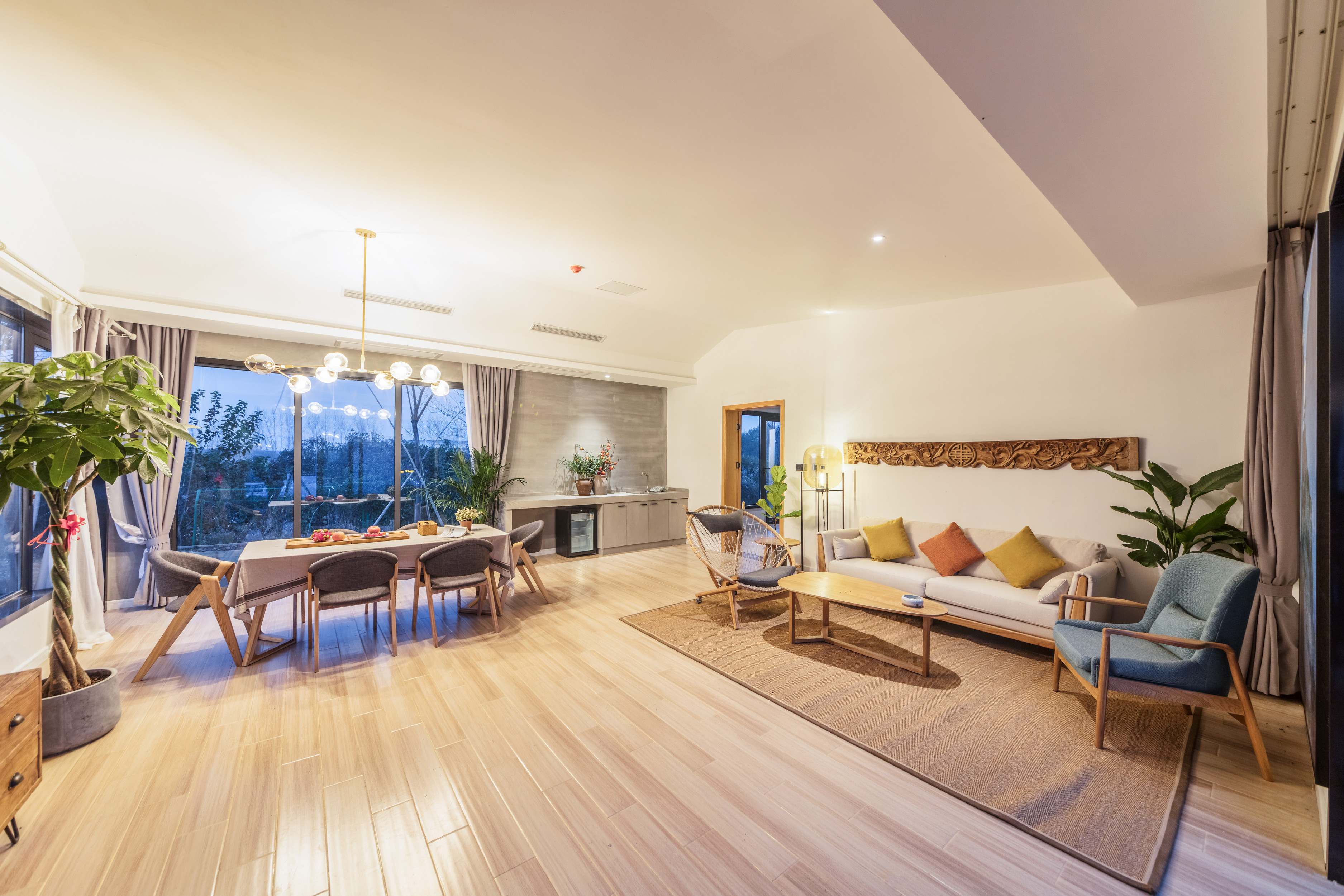 Family Friendly Suite - Garden-View