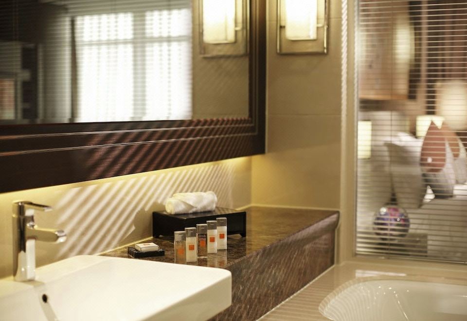 Howard Johnson Neodalle Resort ZhangjiajieExecutive 2-bed Room