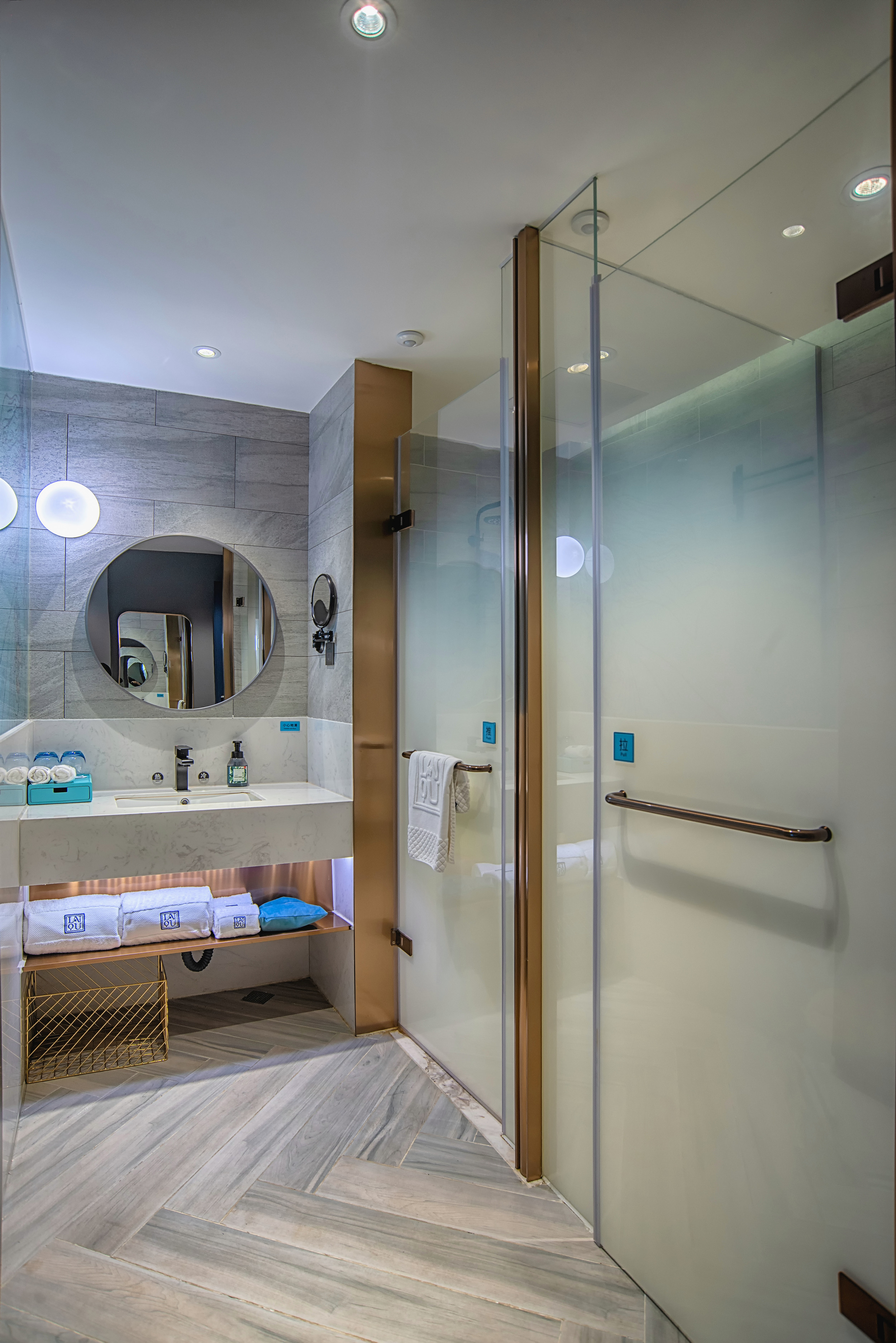 兰锦尊贵大床房- 全屋智能语音控制+金可儿床垫+小冰箱