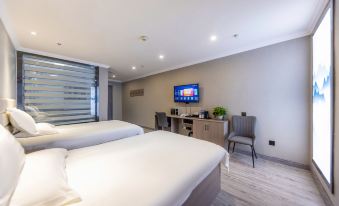 Yilai Hotel (Binhe Road, Xining)