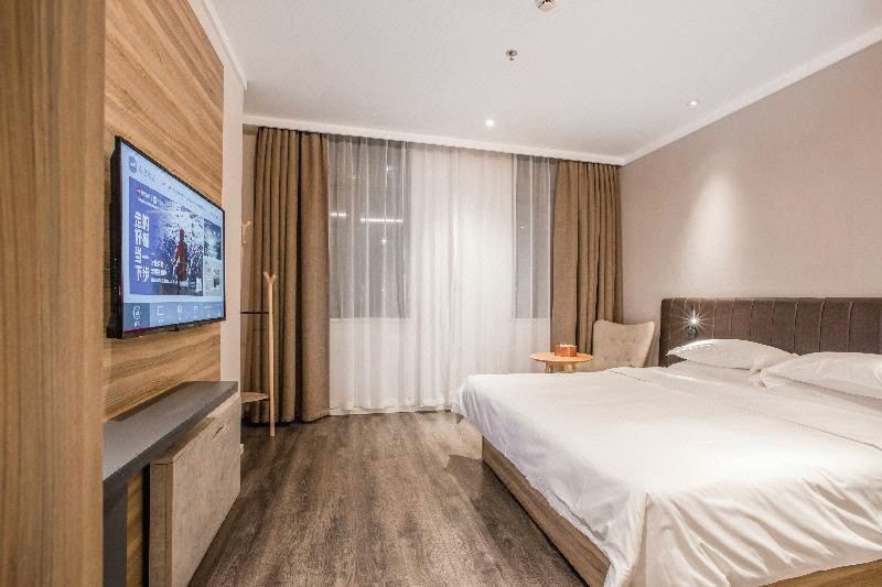 HanTing Hotel (Tangshan Qianxi)Double Room