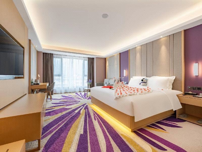 Romantic And Excellent Room