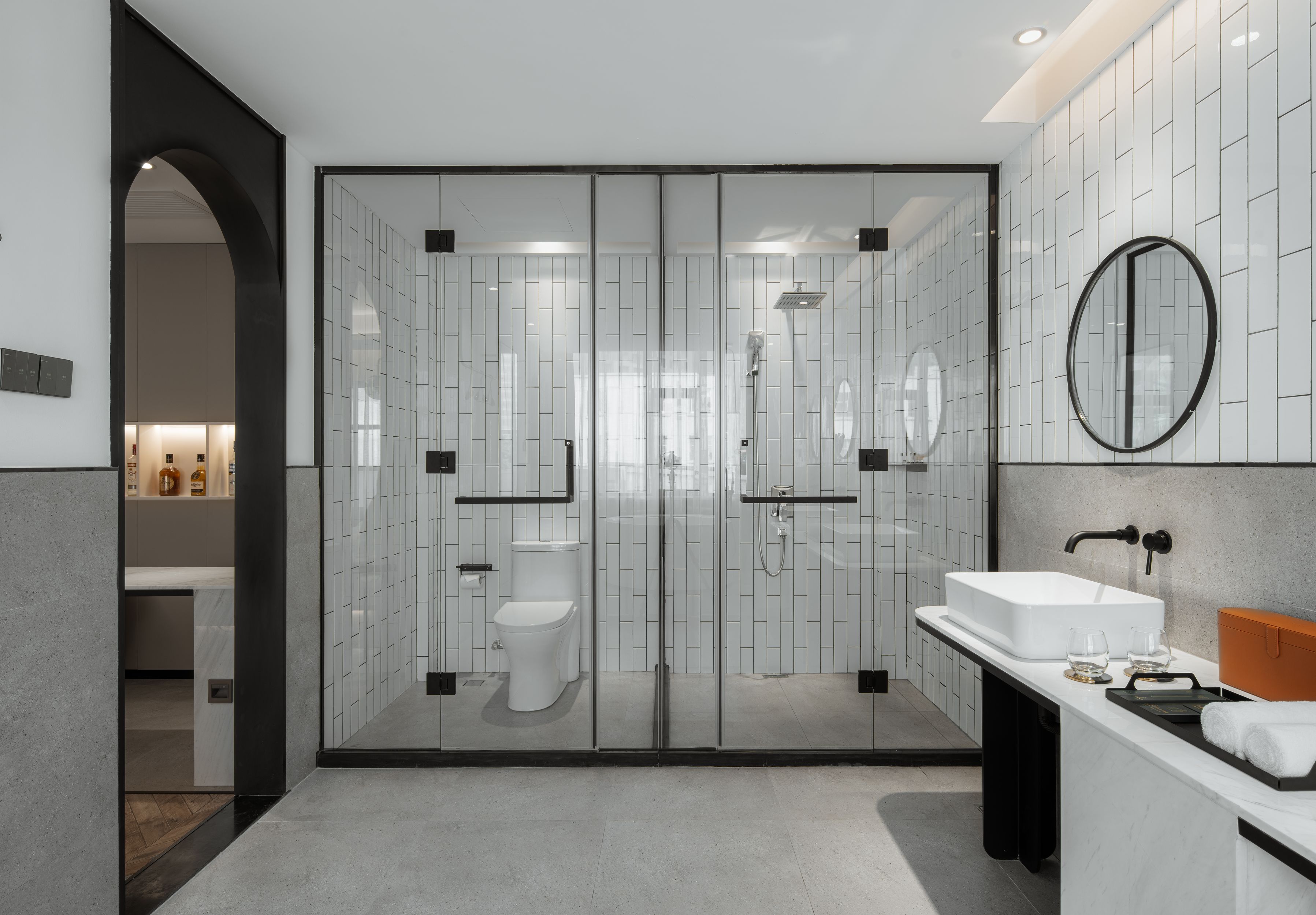 Charmy Way享樂套房-一室一廳+馬歇爾+戴森+浴缸+冰箱