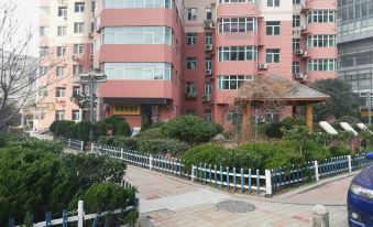 Qingdao Little Times Youth Hostel  May4th Square Store