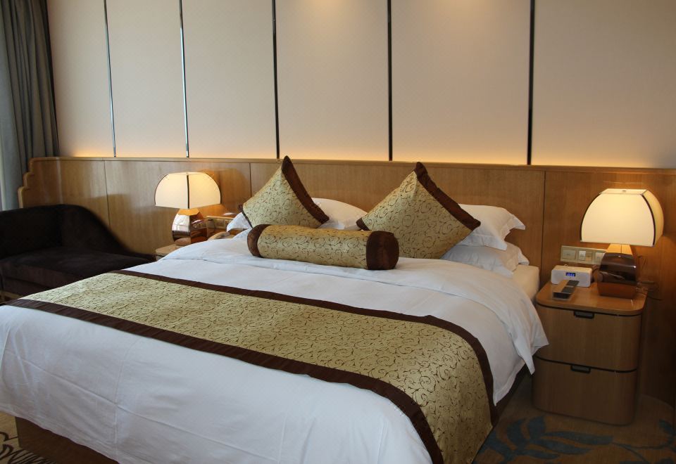 夢百合零壓大床房