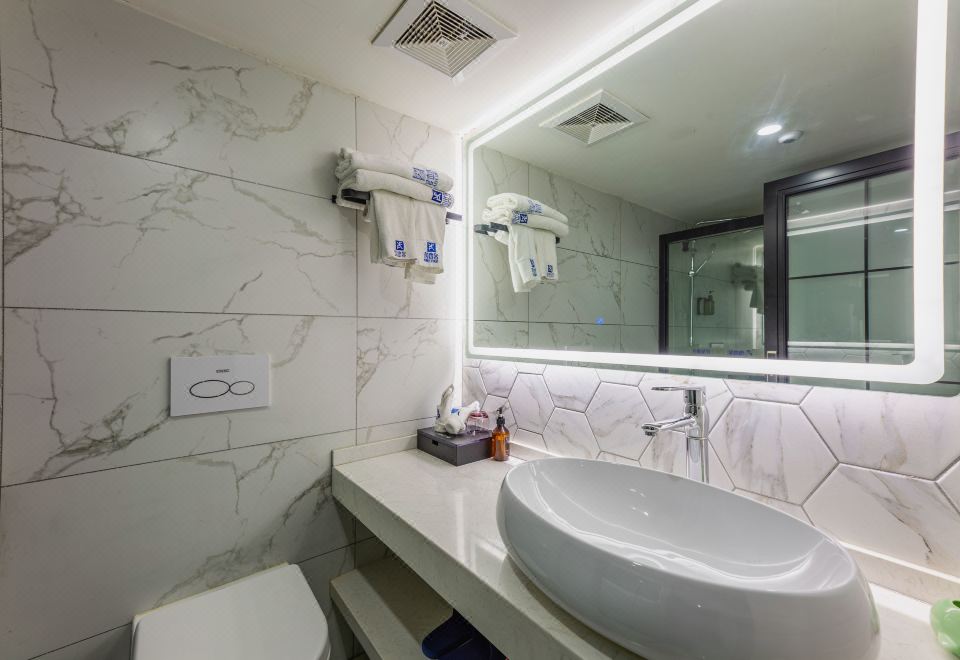 自由境·loft城景三床小套房【洗衣機+小廚房+冰箱】