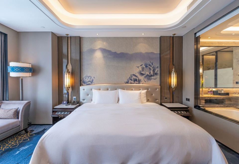 行政豪华大床房（深睡床垫+高层通透采光+加湿器）