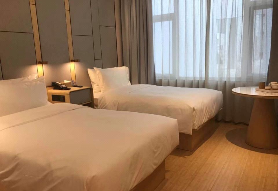 高级双床房+静谧空间+禅意茶席+甄选安稳助眠