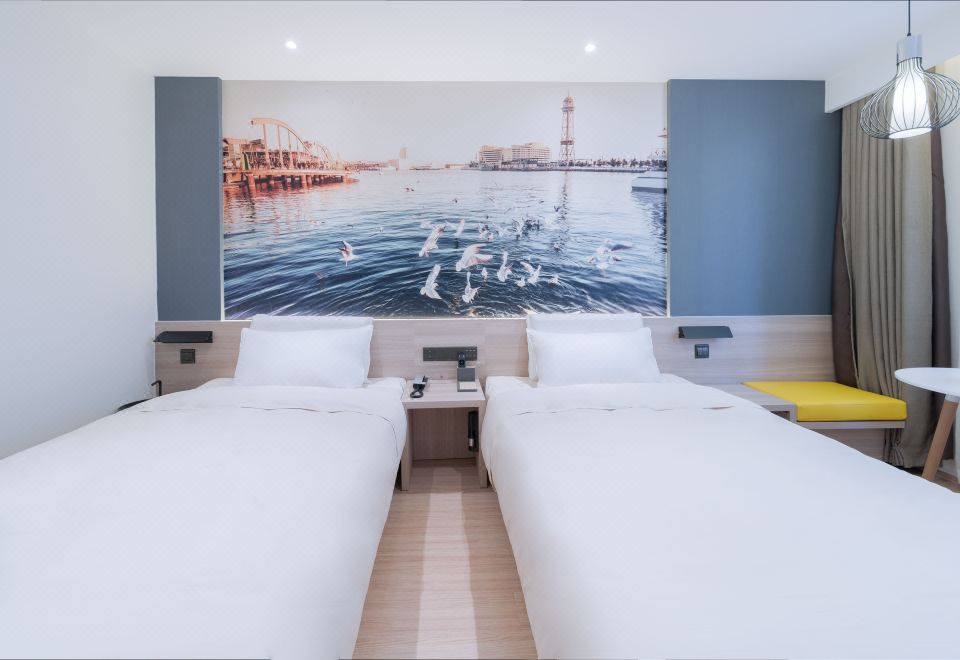 Atour Light (Harbin Central Street)Standard 2-bed Room