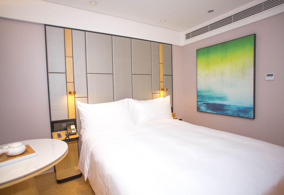 大床房+静谧空间+甄选安稳助眠+禅意茶席