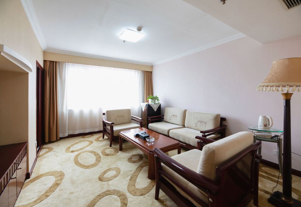 商务套房（一室一厅）