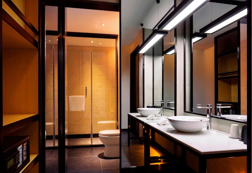 Aloft Guangzhou University ParkBreezy Room Double Queen Beds