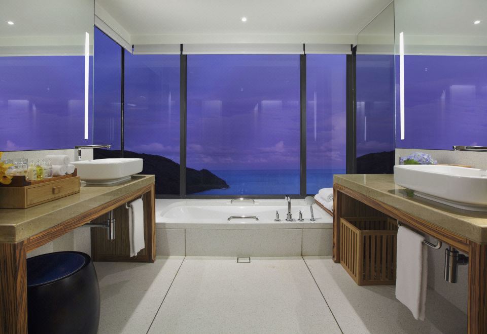 豪華大床房 （海景）