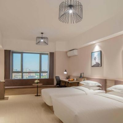 高級雙床房 傲雪四季酒店（哈爾濱松北融創茂店）優惠