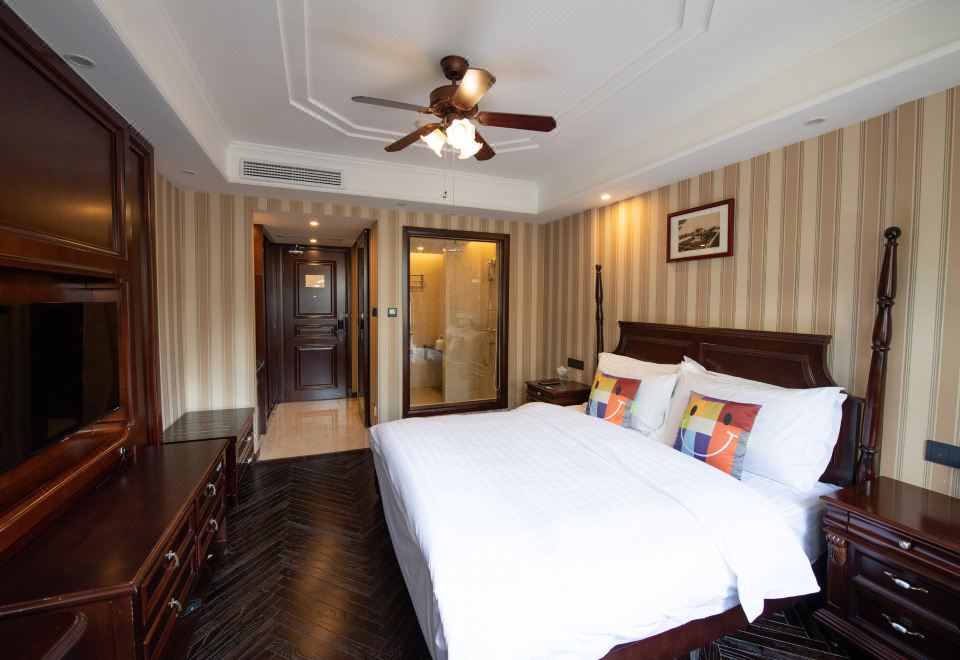 Hangzhou The New HotelHe Zhuang Garden View Double Bed Room