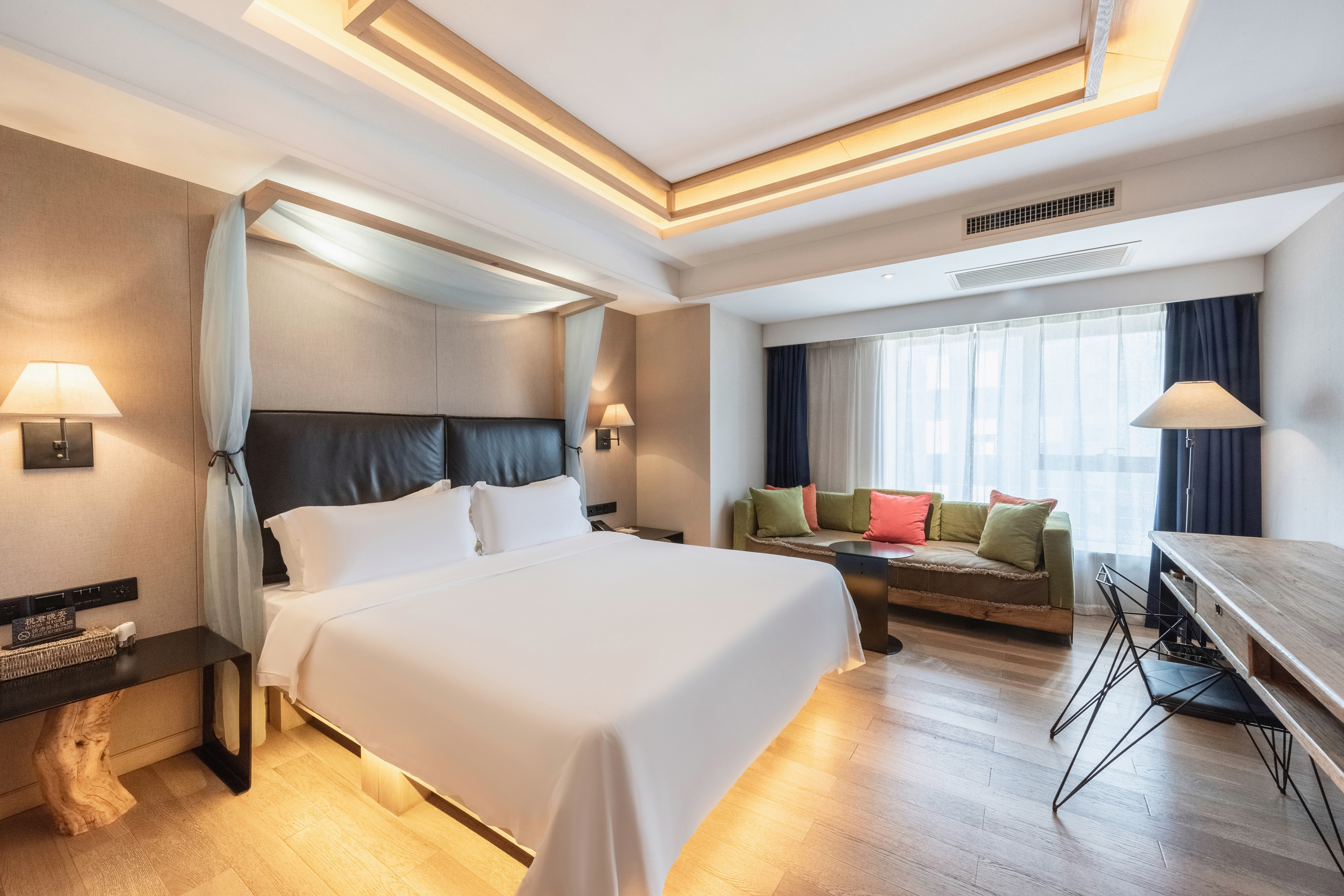 精品大床房【mini小冰箱+沙发+乾湿分离】