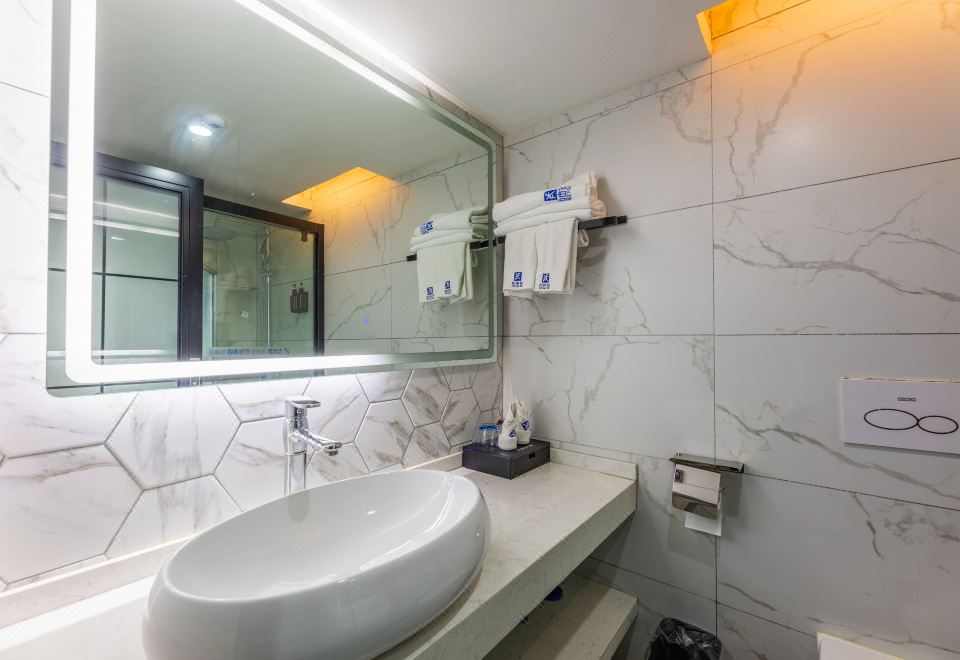 自由天·Loft三床棋牌大套房【洗衣機+小廚房+冰箱】